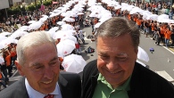 (foto) Dijaki v Ljubljani odplesali četvorko